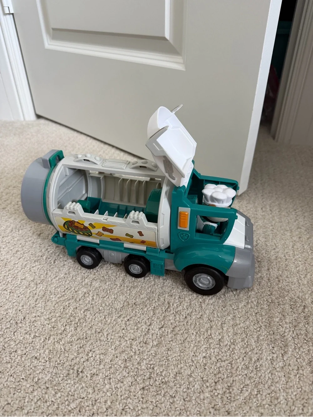 Paw Patrol Grandpa Gravel